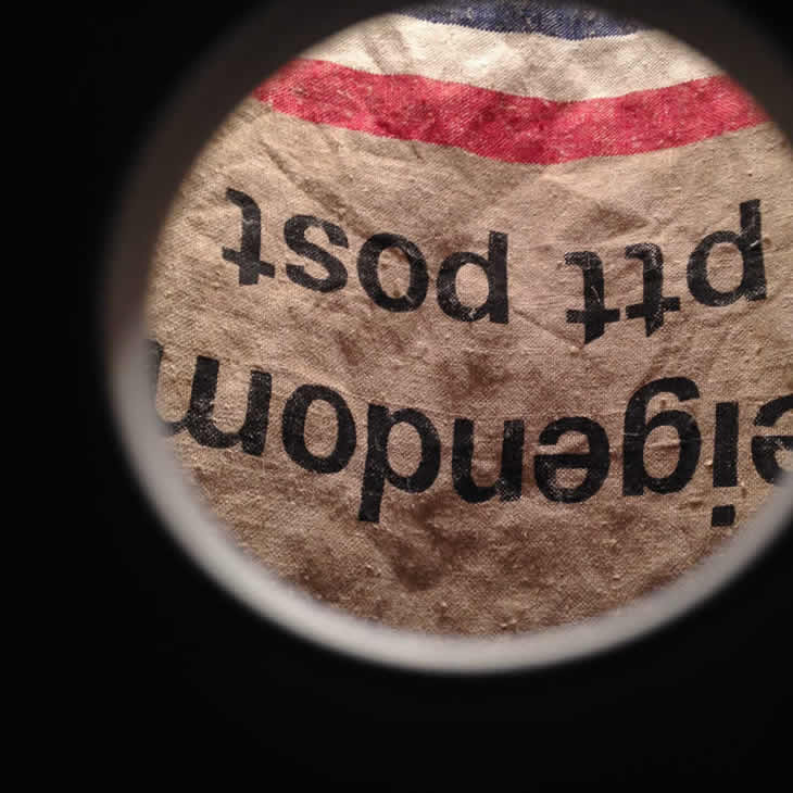 Empty Mailbag: Original Dutch mailbag pendant by Gilbert de Rooij