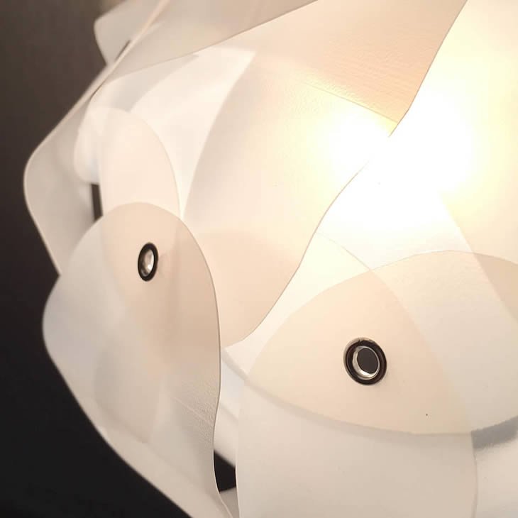 MilkWheel: upcycle milk cartons lampshade by Gilbert de Rooij