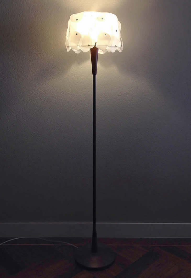 MilkTurban: upcycle milk cartons lampshade by Gilbert de Rooij